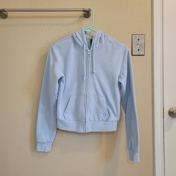 H&M Tops - H & M Women Blue Short Hooded Sweatshirt Jacket size Small
